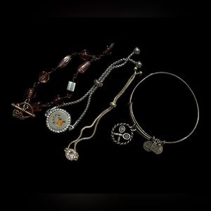 Set Of 4 Elegant Bracelets